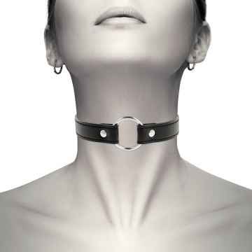 CHOKER DE CUERO VEGANO...